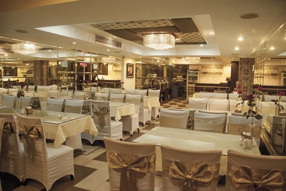 A25 Hotel - 19 Phan Dinh Phung Ханой Экстерьер фото