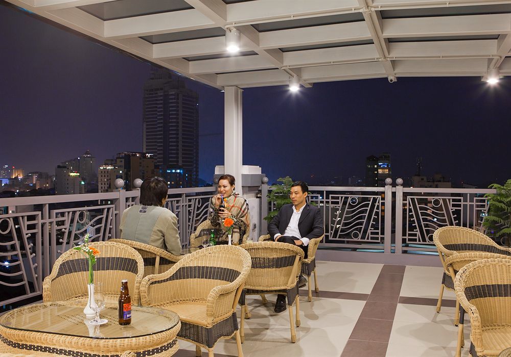 A25 Hotel - 19 Phan Dinh Phung Ханой Экстерьер фото